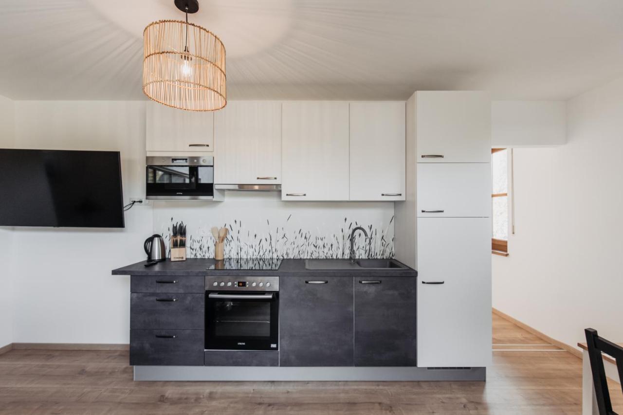 מורביש אם סי Ferienhaus Schilfvilla מראה חיצוני תמונה