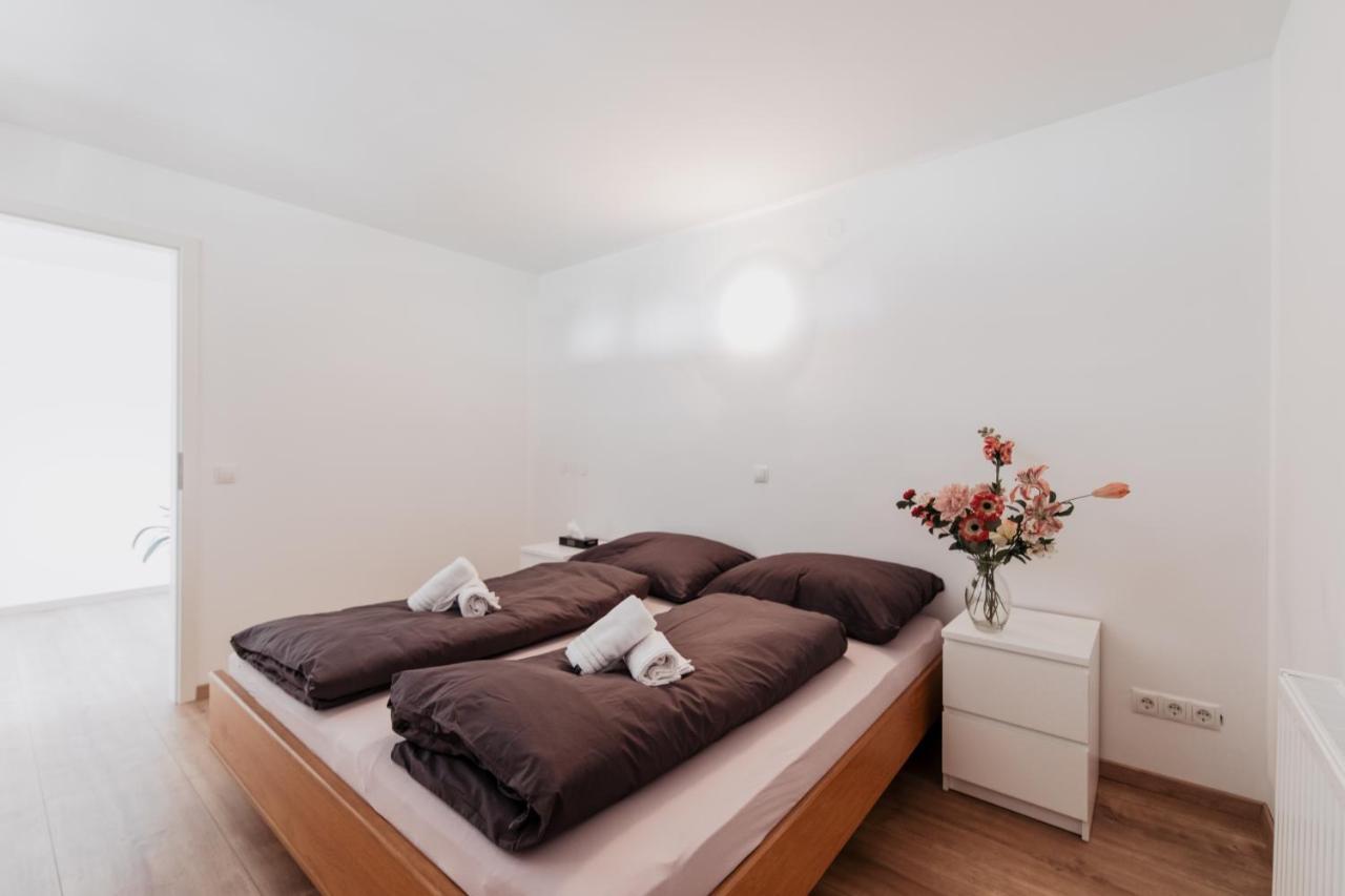 מורביש אם סי Ferienhaus Schilfvilla מראה חיצוני תמונה